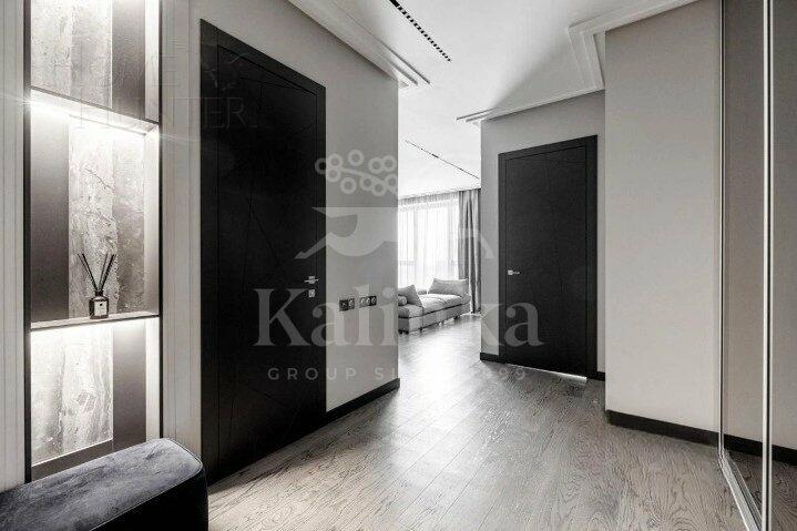 3-КОМН. КВАРТИРА С ОТДЕЛКОЙ 80 М² НА 18 ЭТАЖЕ