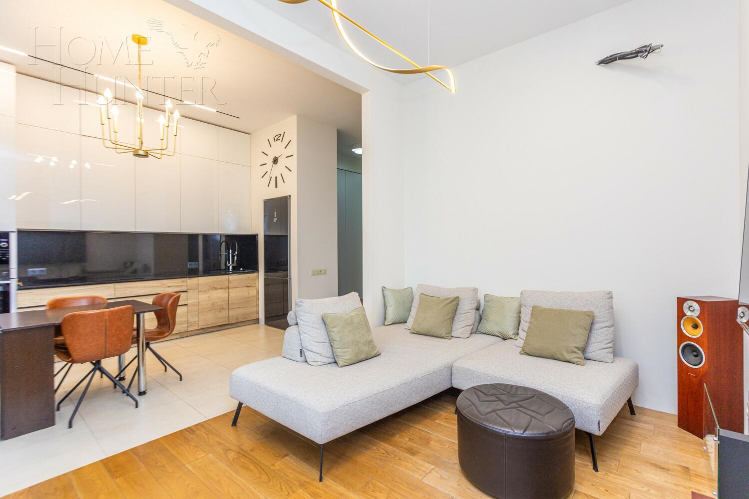 3-КОМН. КВАРТИРА С ОТДЕЛКОЙ 82 М² НА 5 ЭТАЖЕ