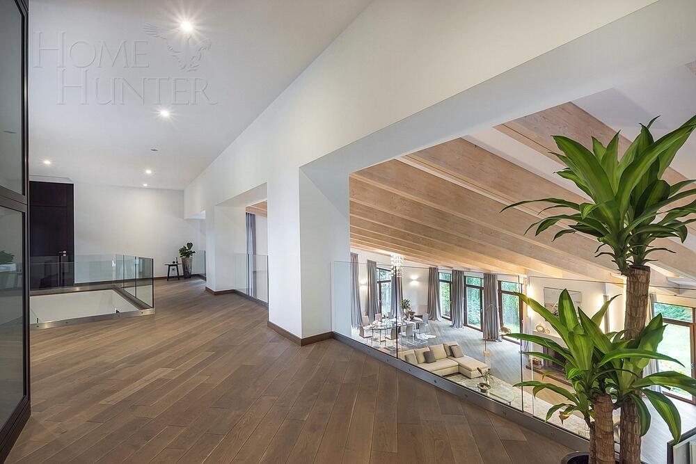 2-этажный коттедж 900 м² с отделкой