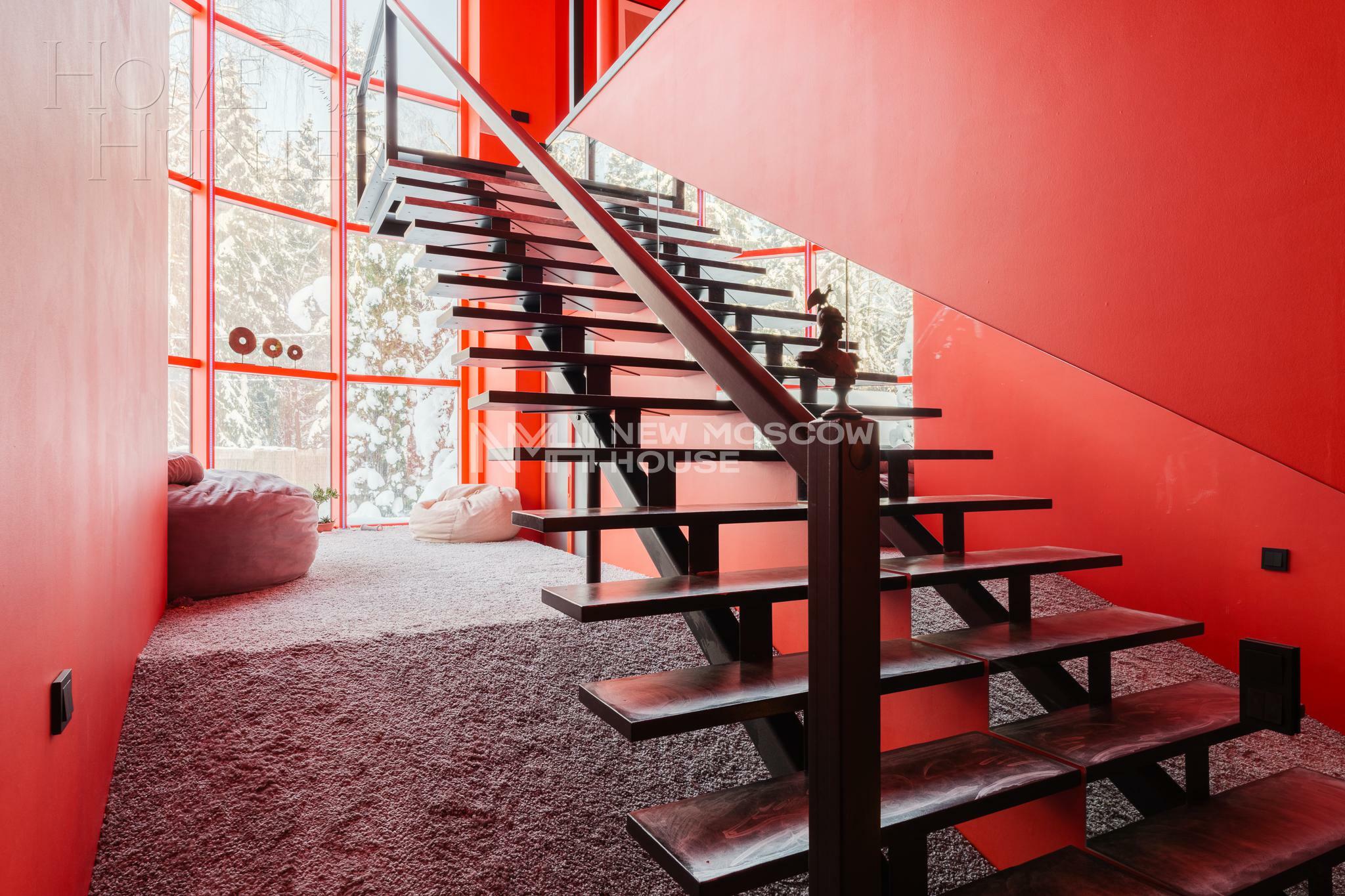 2-этажный коттедж 285 м² с отделкой