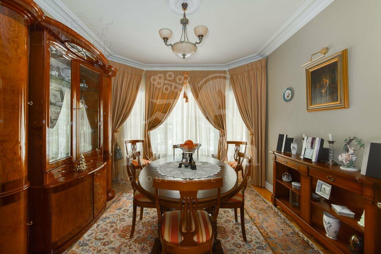 2-этажный коттедж 512.5 м² с отделкой