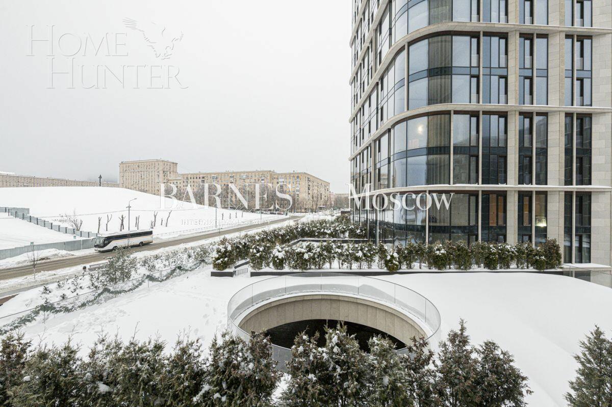 4-КОМН. КВАРТИРА С ОТДЕЛКОЙ 149.8 М² НА 3 ЭТАЖЕ