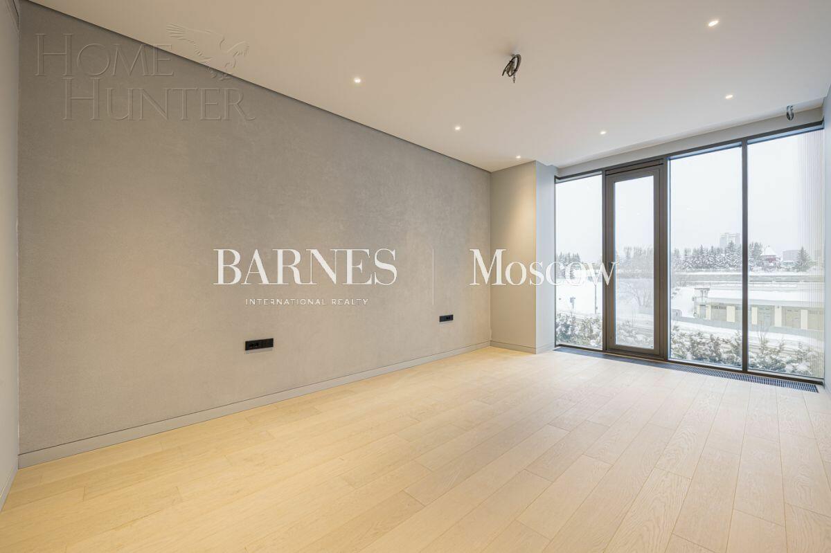 4-КОМН. КВАРТИРА С ОТДЕЛКОЙ 149.8 М² НА 3 ЭТАЖЕ