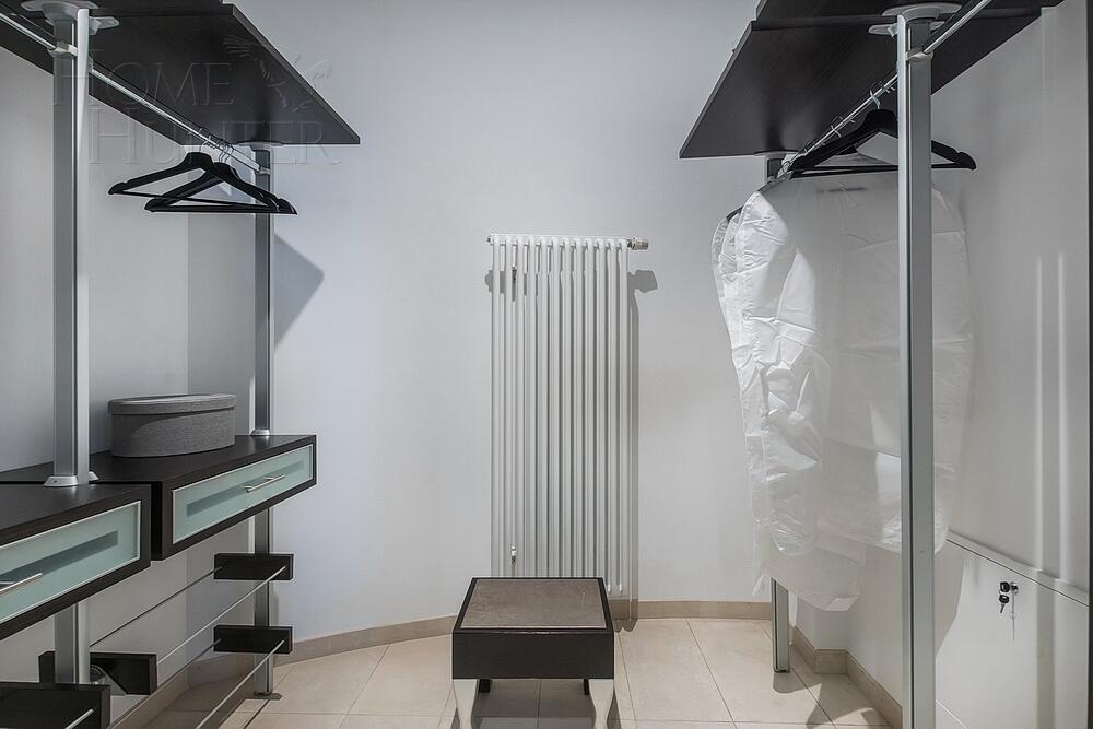 2-этажный коттедж 900 м² с отделкой