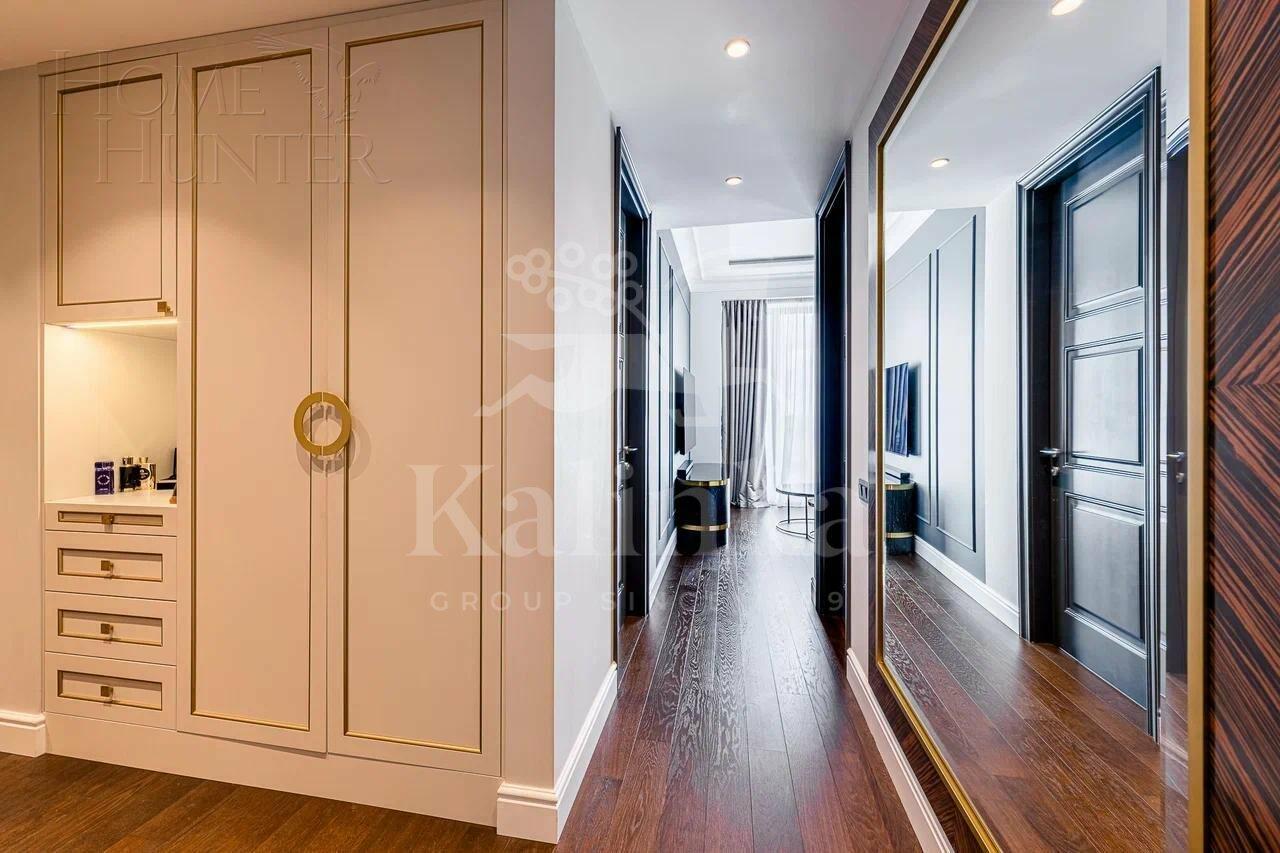 3-КОМН. КВАРТИРА С ОТДЕЛКОЙ 112.7 М² НА 32 ЭТАЖЕ