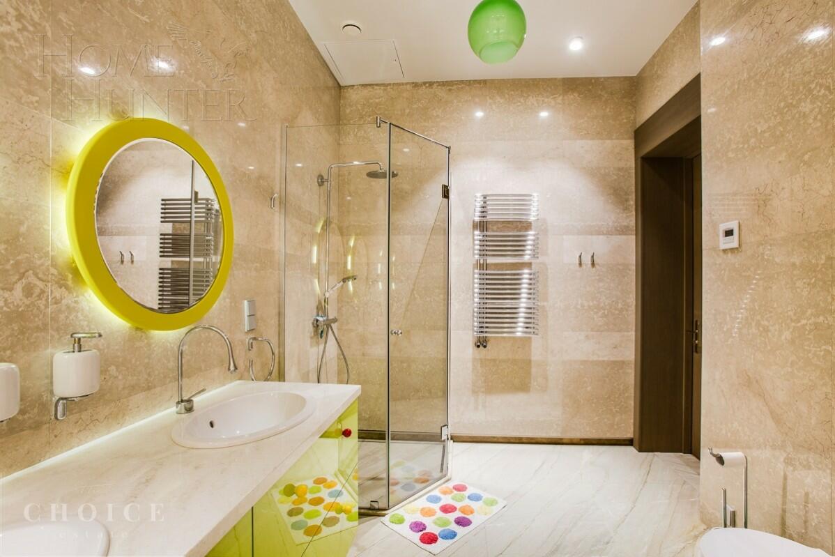 2-этажный коттедж 650 м² с отделкой