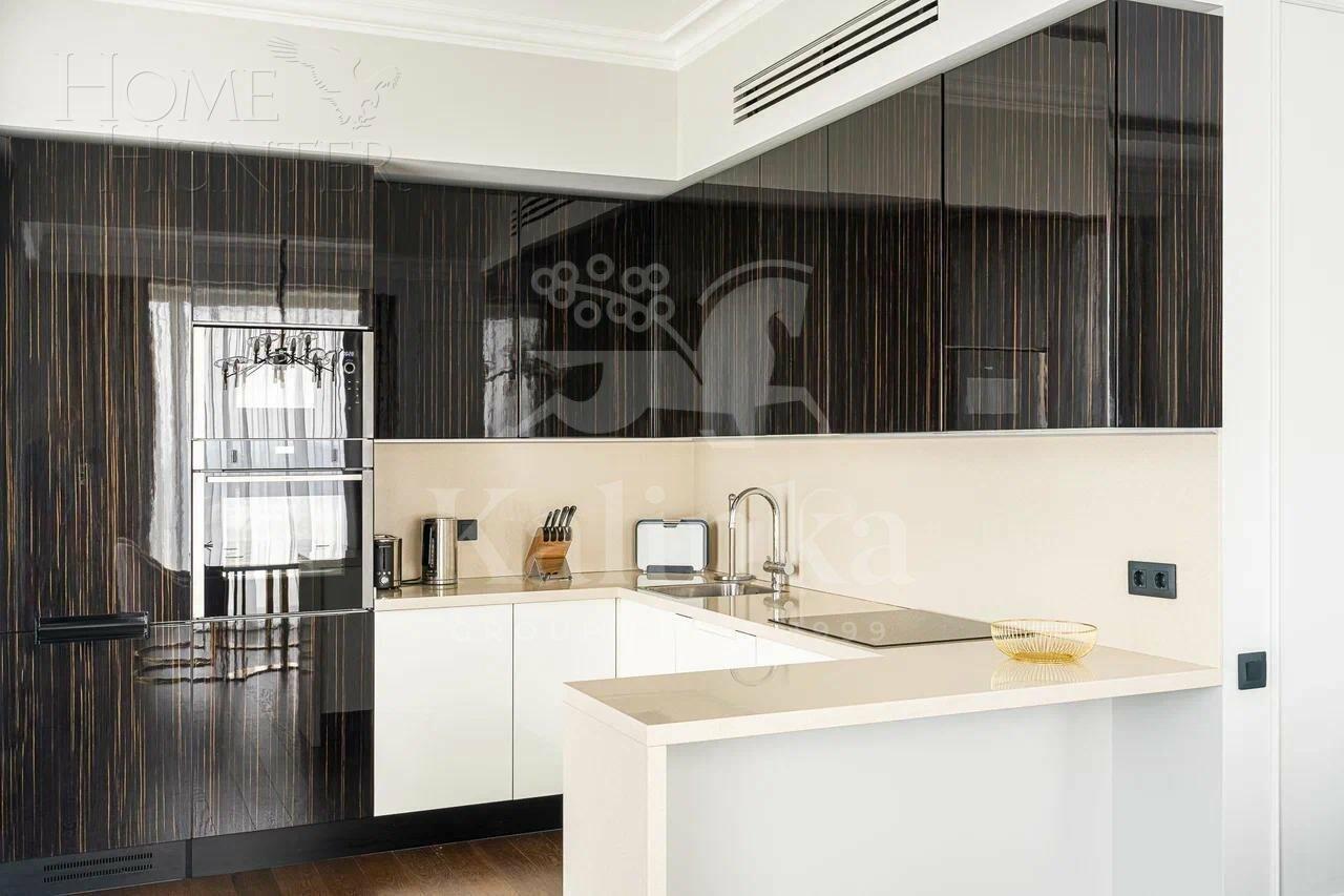 3-КОМН. КВАРТИРА С ОТДЕЛКОЙ 112.7 М² НА 32 ЭТАЖЕ