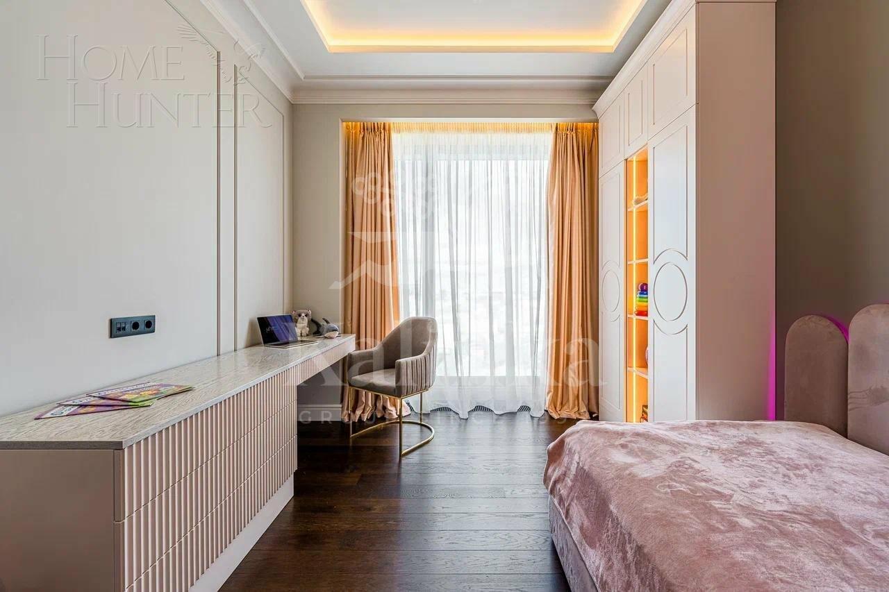 3-КОМН. КВАРТИРА С ОТДЕЛКОЙ 112.7 М² НА 32 ЭТАЖЕ