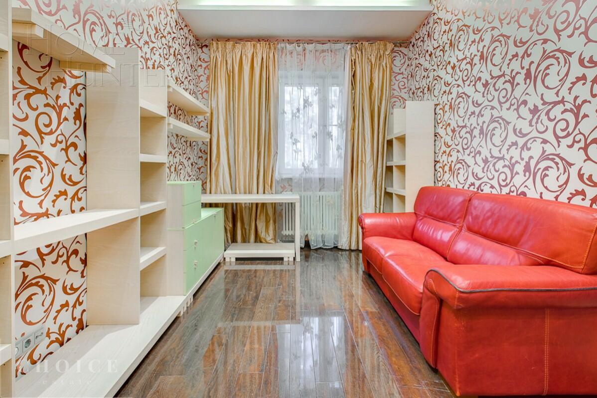 2-этажный коттедж 1 400 м² с отделкой