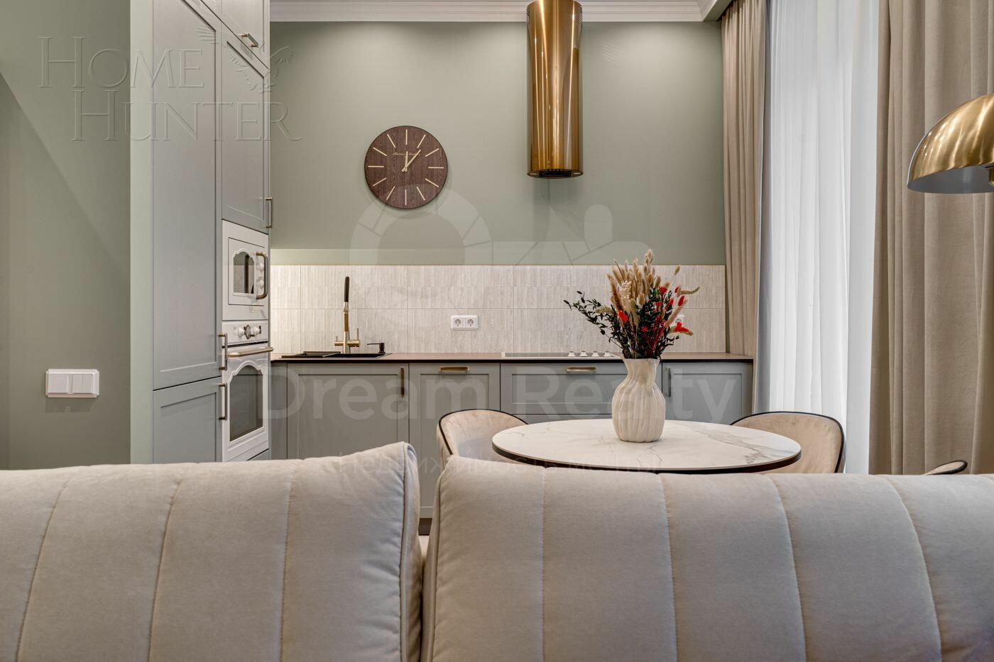 2-КОМН. КВАРТИРА С ОТДЕЛКОЙ 68 М² НА 2 ЭТАЖЕ