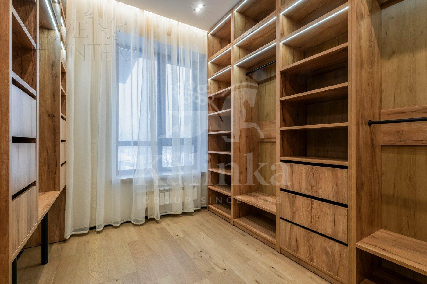 2-этажный коттедж 286 м² с отделкой