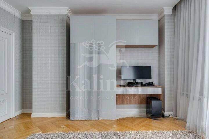 4-КОМН. КВАРТИРА С ОТДЕЛКОЙ 186.5 М² НА 14 ЭТАЖЕ