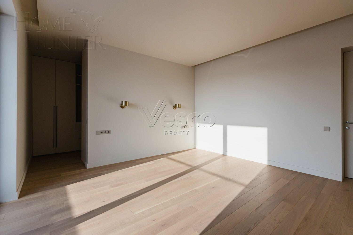 2-этажный коттедж 339 м² с отделкой