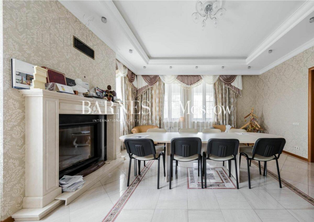 2-этажный коттедж 1 000 м² с отделкой