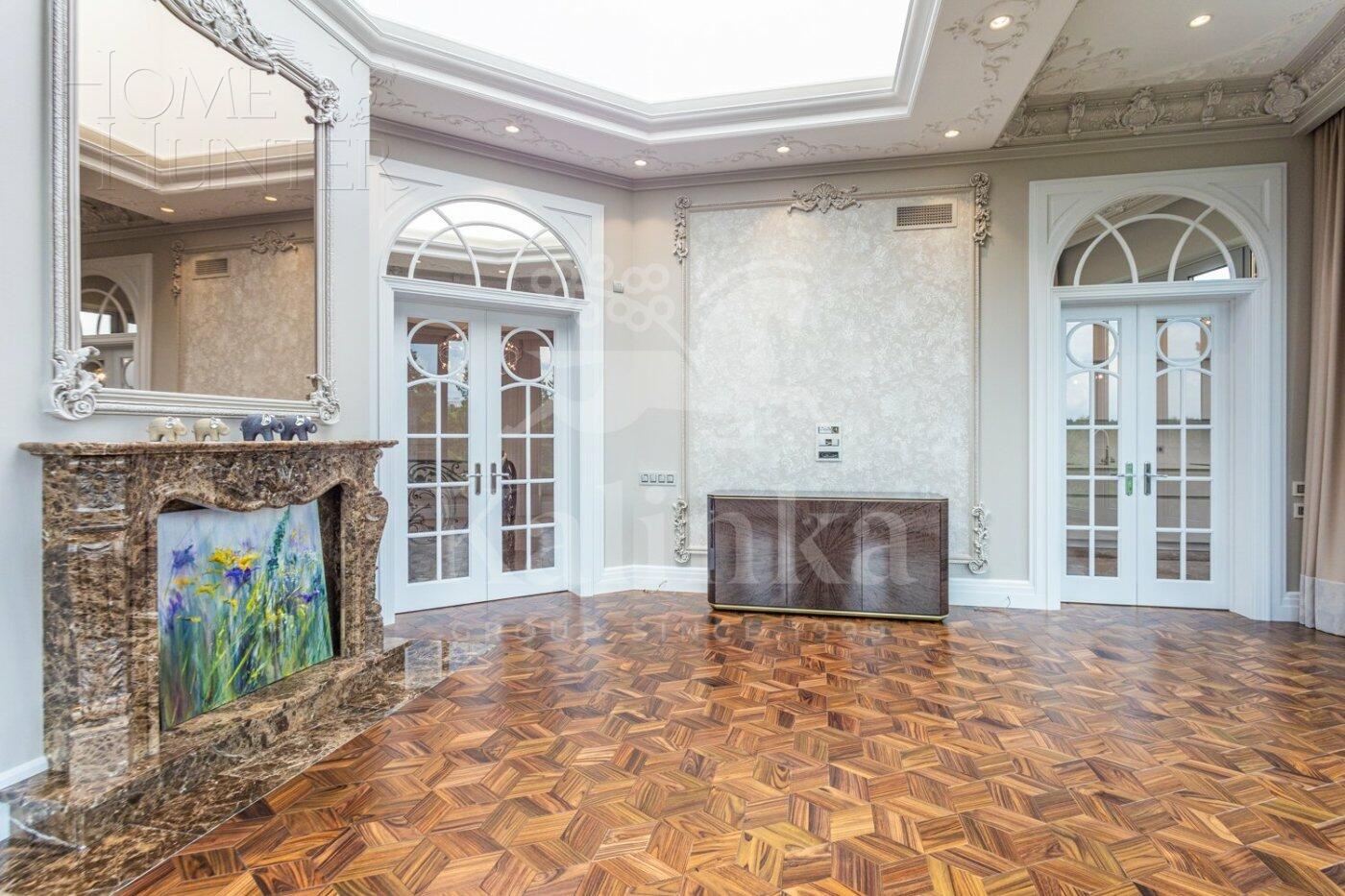 2-УРОВНЕВАЯ КВАРТИРА С ОТДЕЛКОЙ 197.5 М² НА 7 ЭТАЖЕ