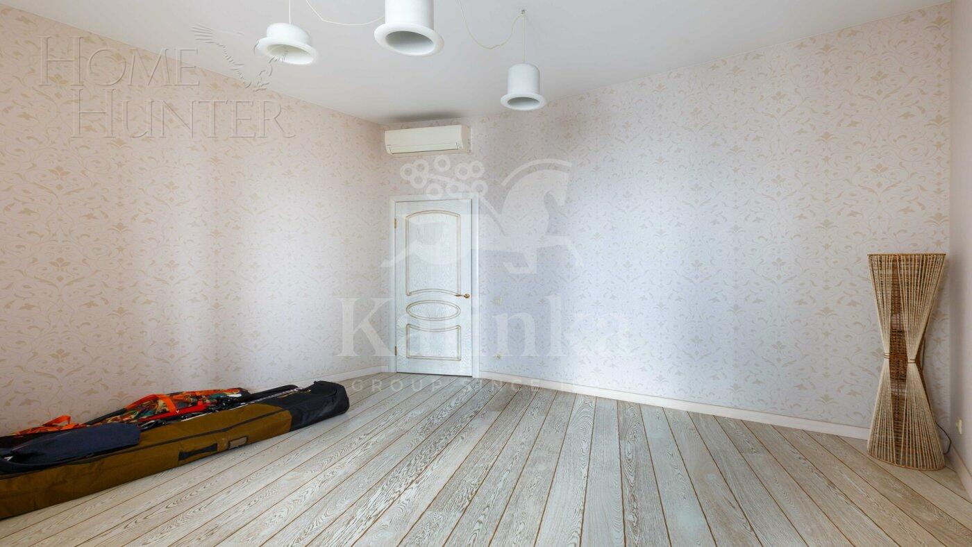 6-КОМН. КВАРТИРА С ОТДЕЛКОЙ 222 М² НА 21 ЭТАЖЕ