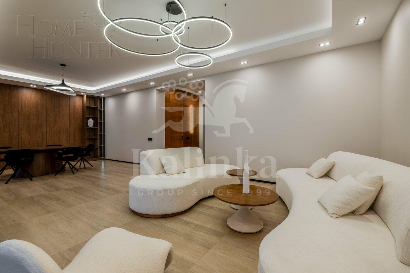 2-этажный коттедж 286 м² с отделкой