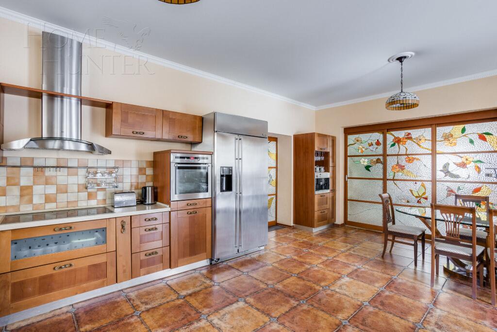 2-этажный коттедж 440 м² с отделкой