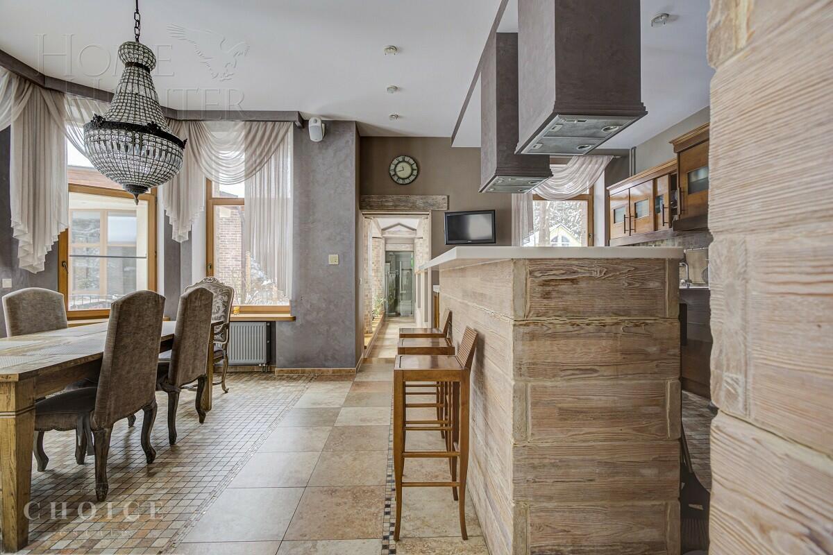 2-этажный коттедж 600 м² с отделкой