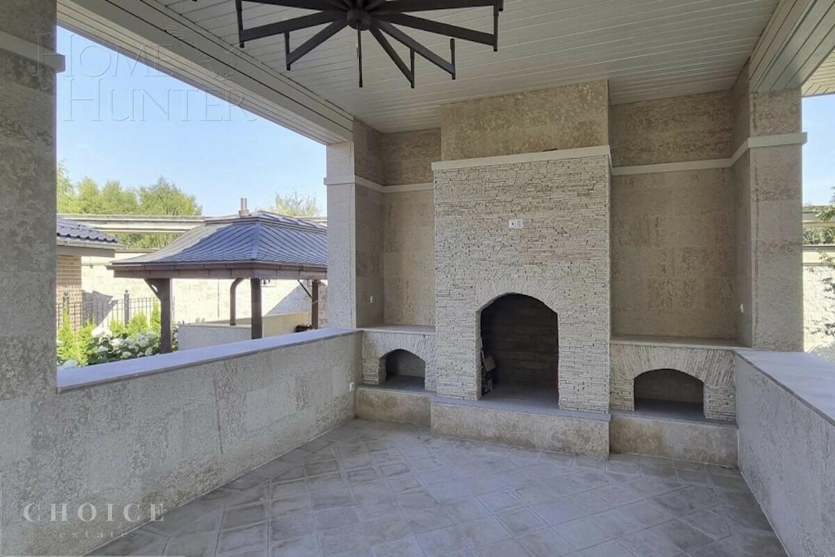 2-этажный коттедж 640 м² с отделкой