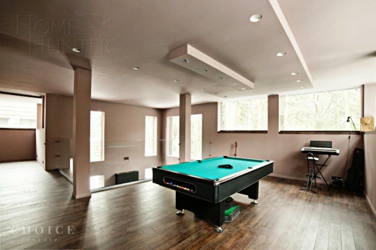 4-этажный коттедж 750 м² с отделкой