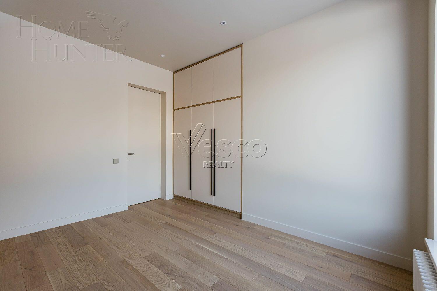 2-этажный коттедж 339 м² с отделкой