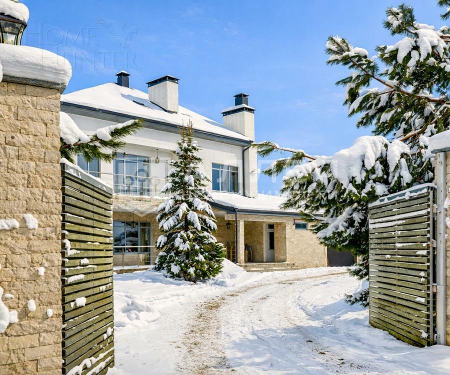 2-этажный коттедж 500 м² с отделкой