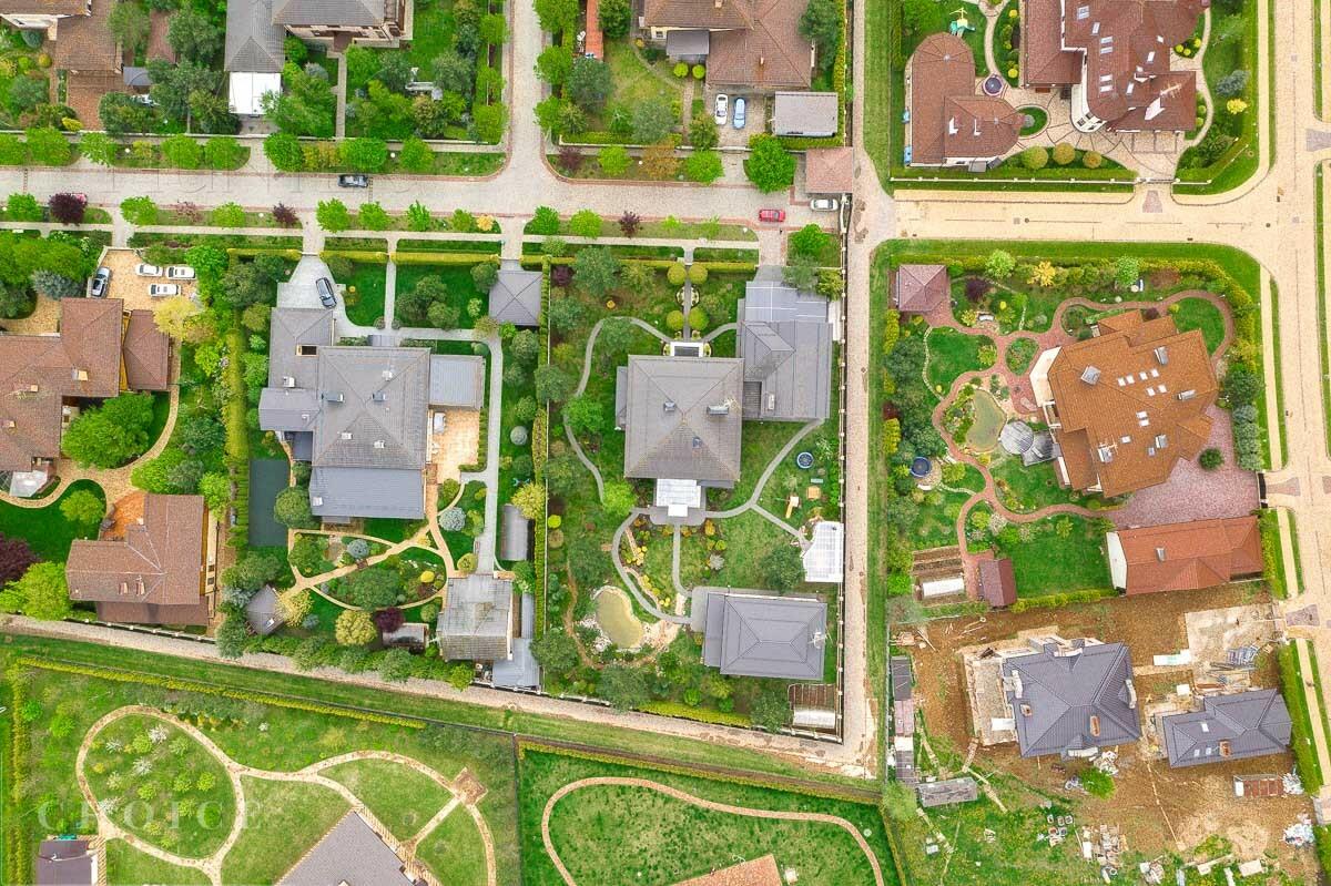 2-этажный коттедж 810 м² с отделкой