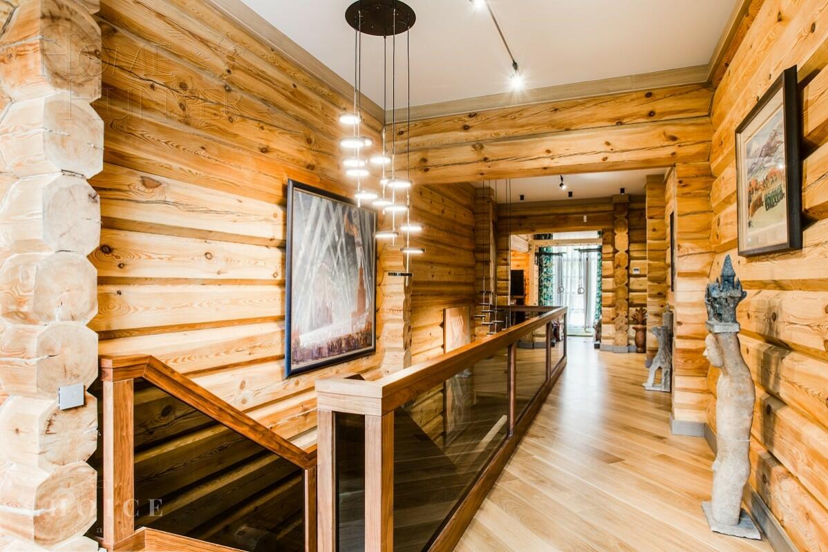 2-этажный коттедж 650 м² с отделкой