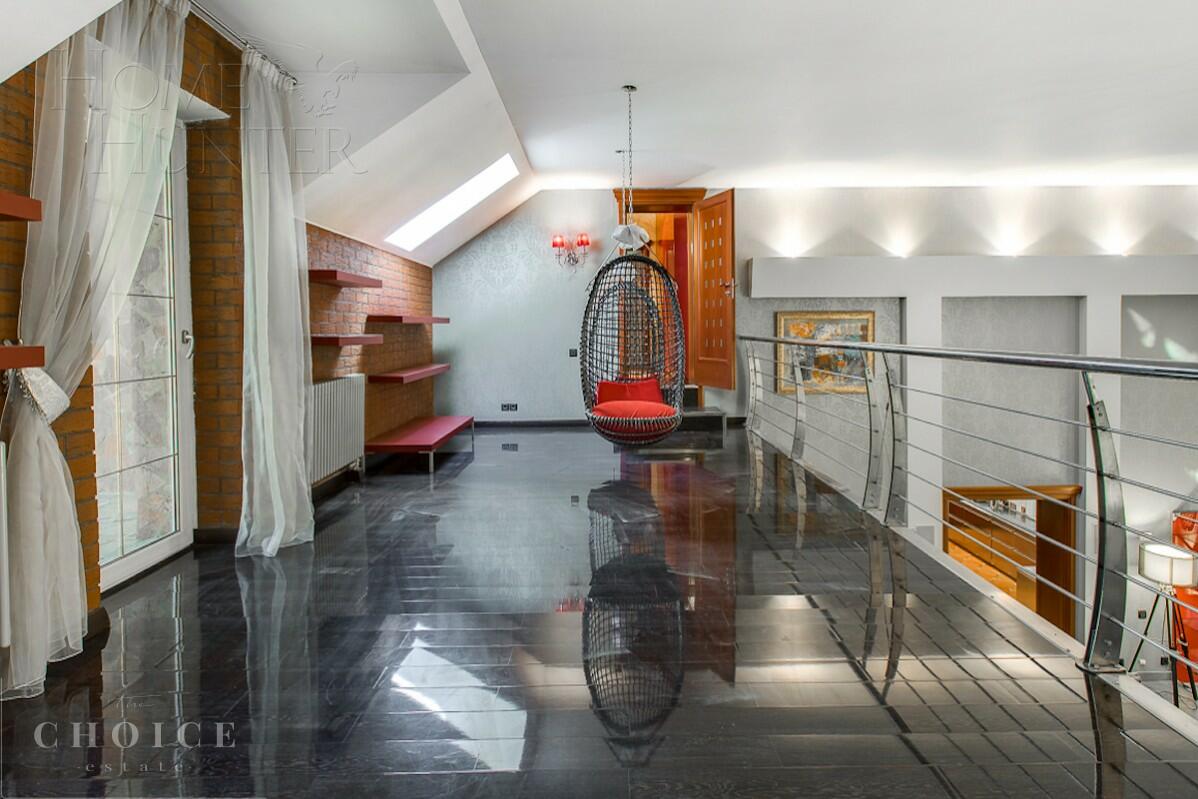 2-этажный коттедж 1 400 м² с отделкой