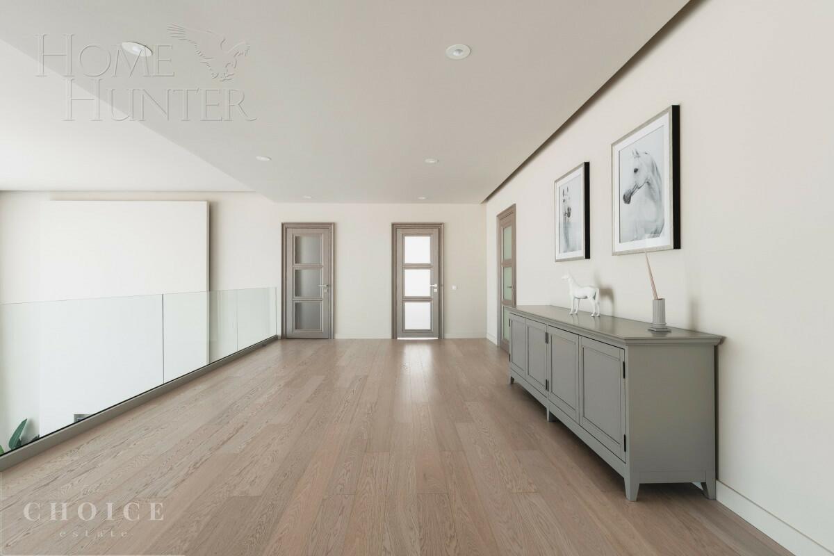 2-этажный коттедж 640 м² с отделкой