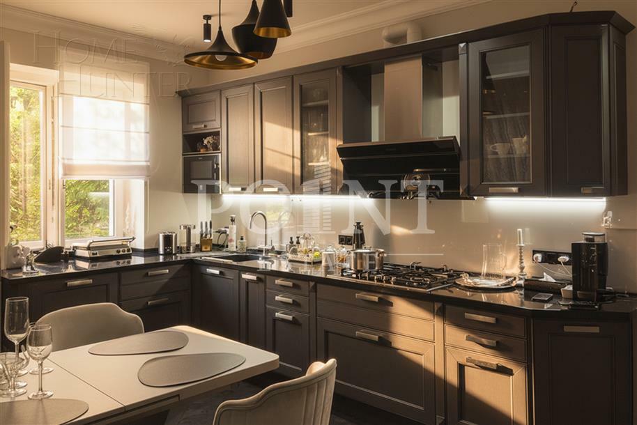 2-этажный коттедж 400 м² с отделкой