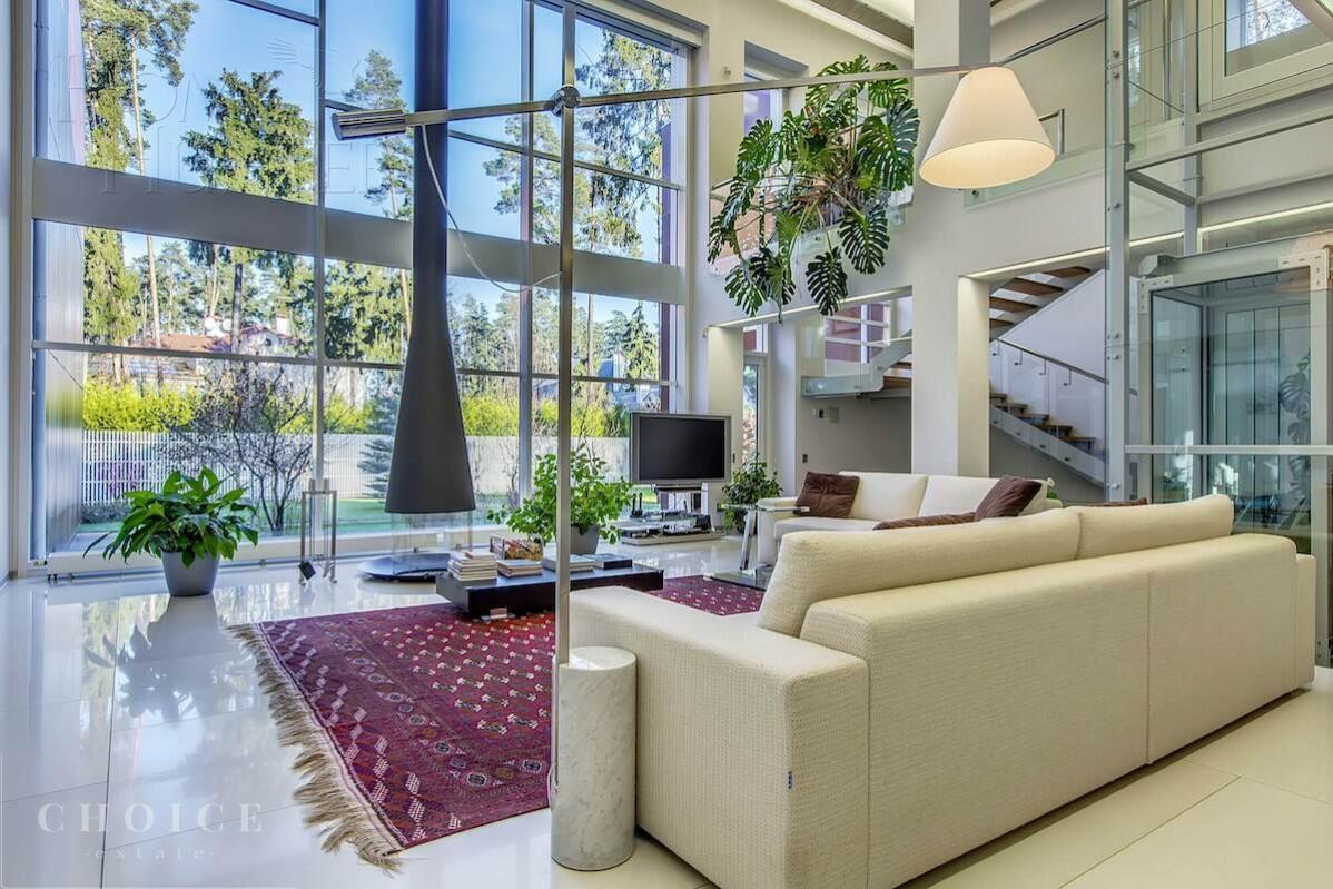 2-этажный коттедж 1 328 м² с отделкой