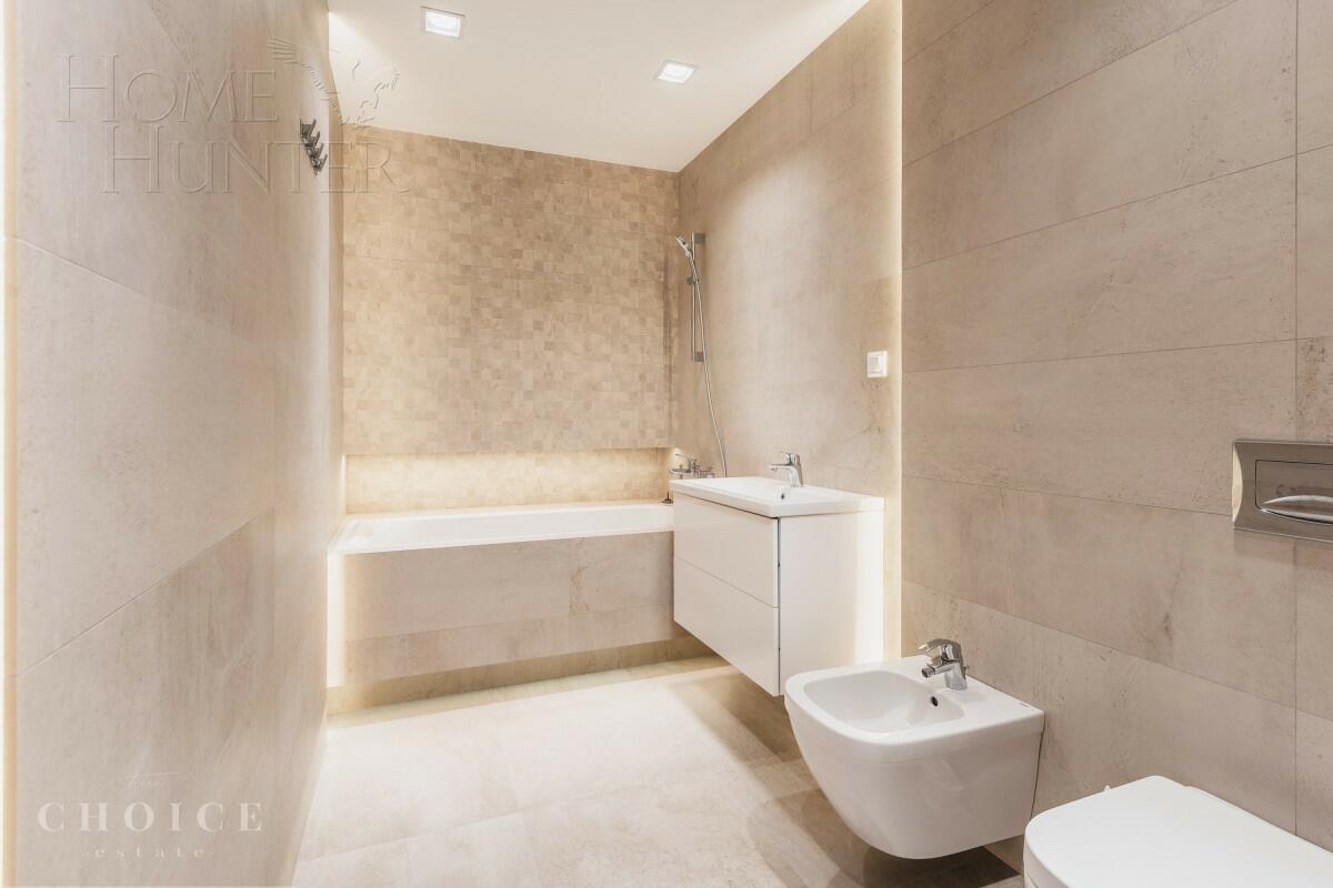 2-этажный коттедж 640 м² с отделкой