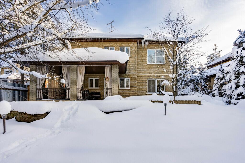 2-этажный коттедж 440 м² с отделкой