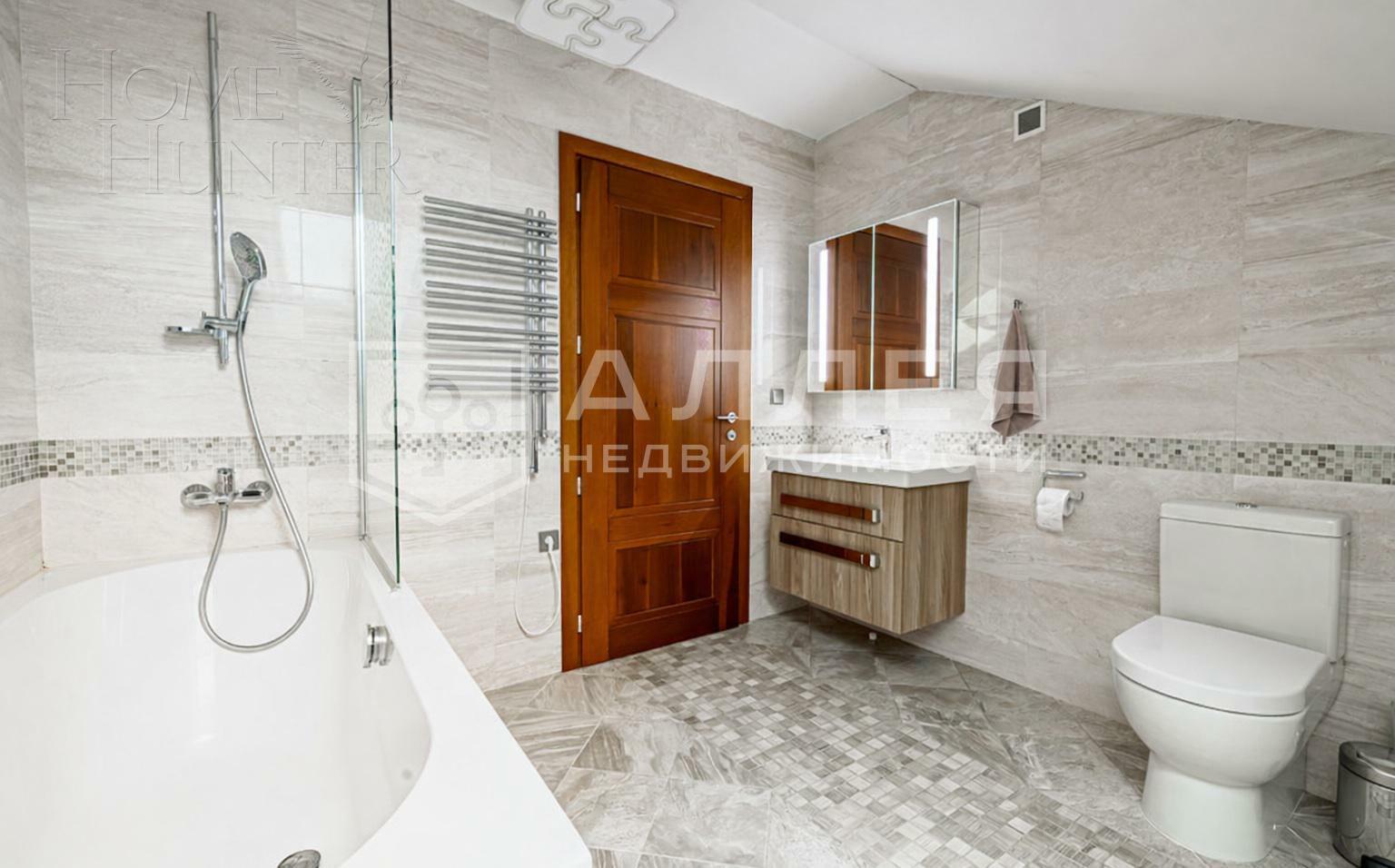 2-этажный коттедж 500 м² с отделкой