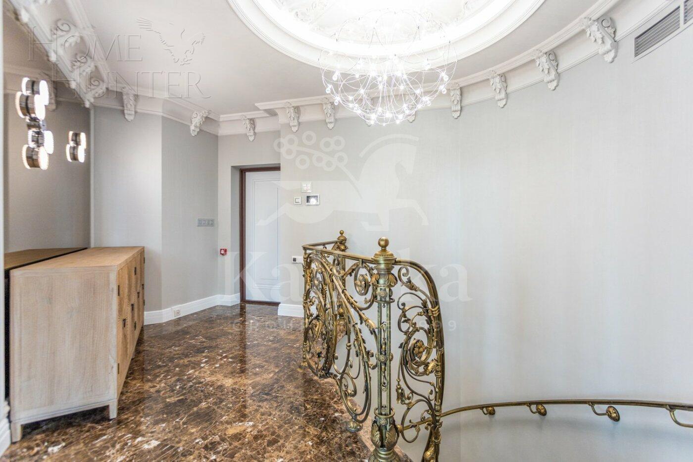 2-УРОВНЕВАЯ КВАРТИРА С ОТДЕЛКОЙ 197.5 М² НА 7 ЭТАЖЕ