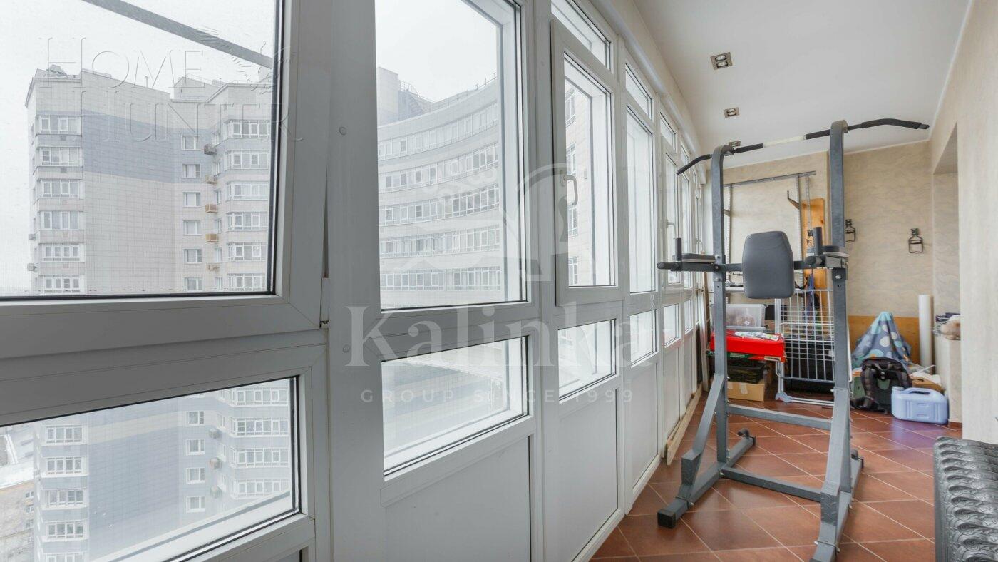 6-КОМН. КВАРТИРА С ОТДЕЛКОЙ 222 М² НА 21 ЭТАЖЕ