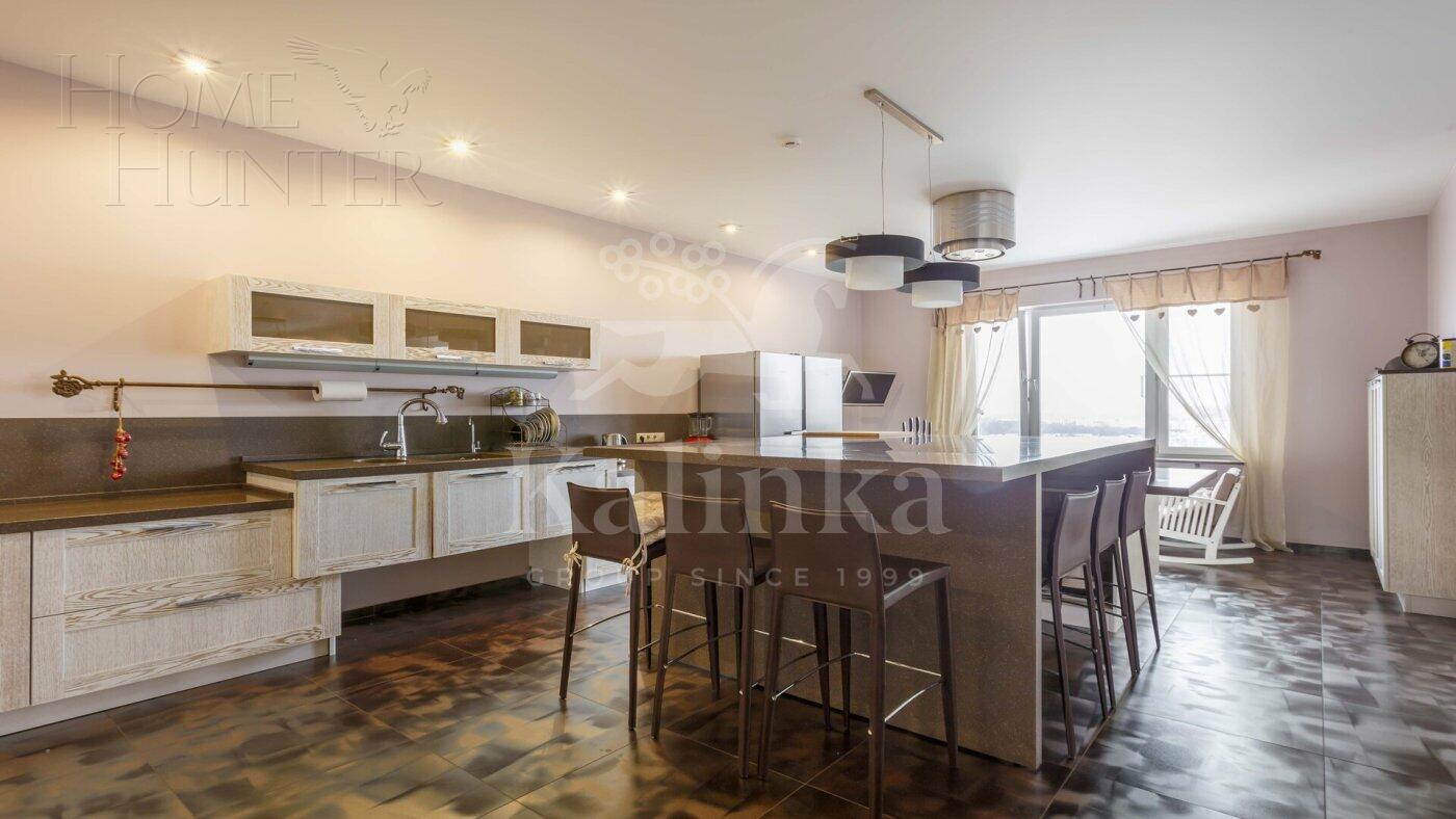 6-КОМН. КВАРТИРА С ОТДЕЛКОЙ 222 М² НА 21 ЭТАЖЕ