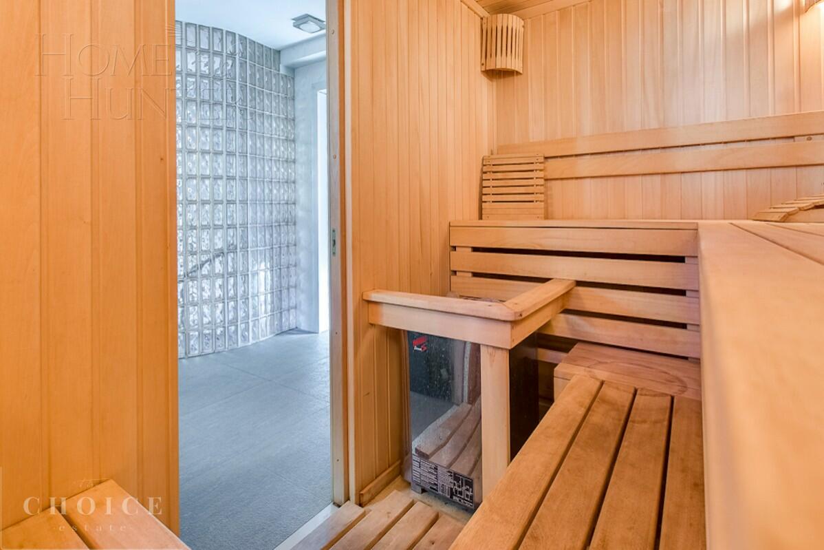 2-этажный коттедж 1 400 м² с отделкой