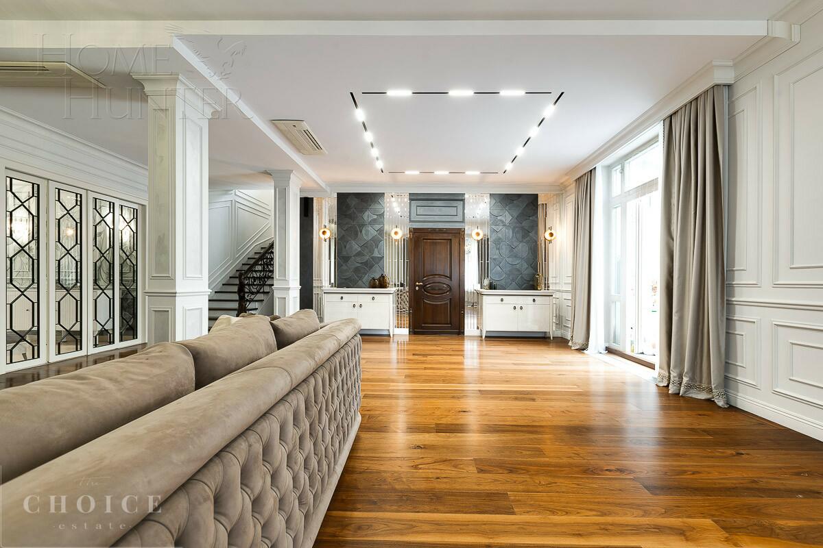 2-этажный коттедж 810 м² с отделкой