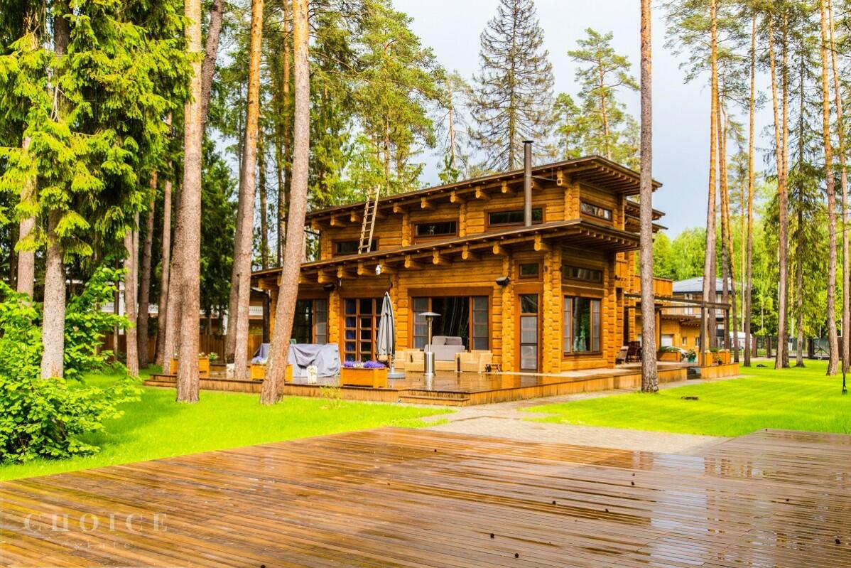 2-этажный коттедж 650 м² с отделкой