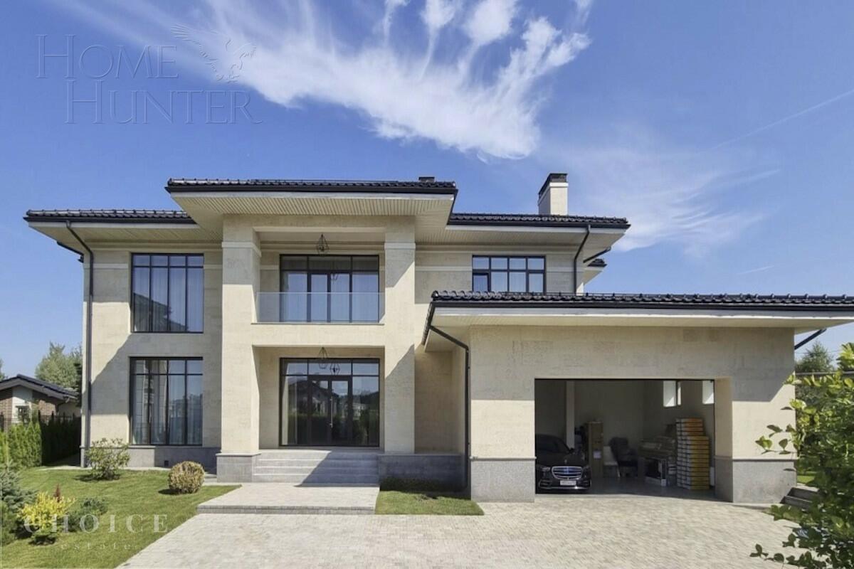 2-этажный коттедж 640 м² с отделкой