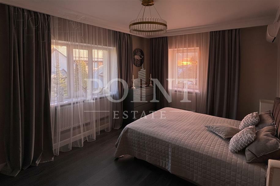 2-этажный коттедж 400 м² с отделкой