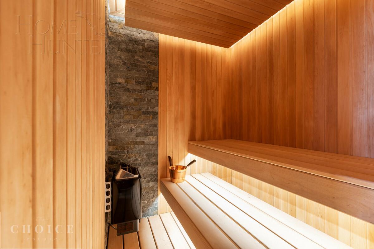 2-этажный коттедж 640 м² с отделкой