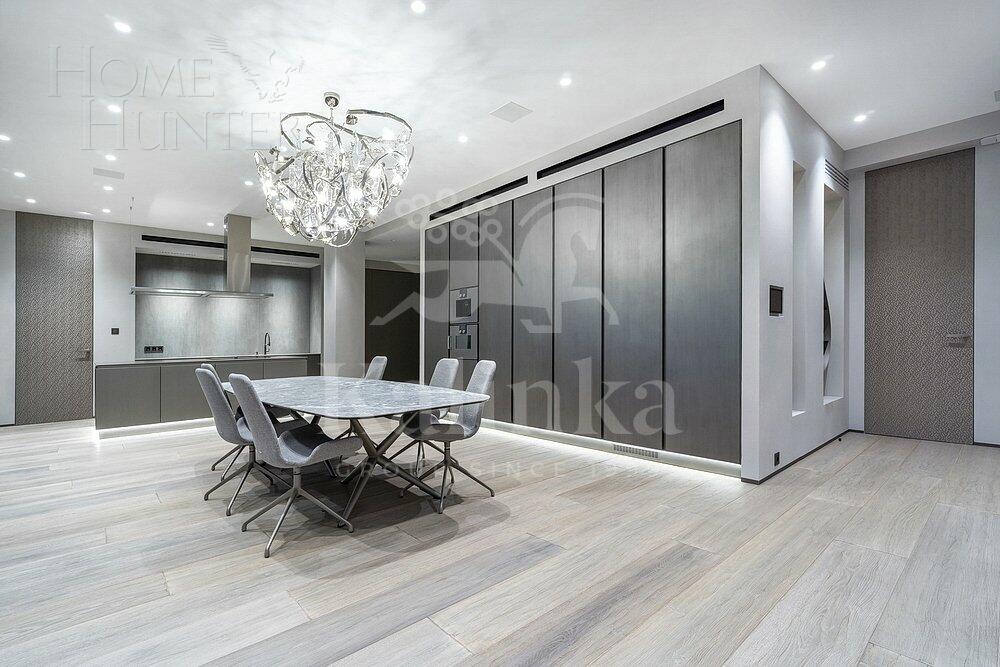 6-КОМН. АПАРТАМЕНТЫ С ОТДЕЛКОЙ 400 М² НА 5 ЭТАЖЕ