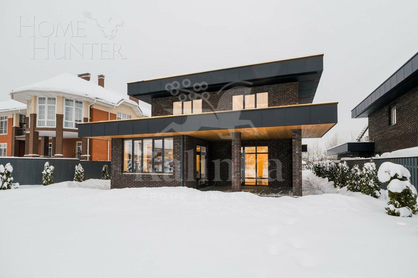 2-этажный коттедж 286 м² с отделкой