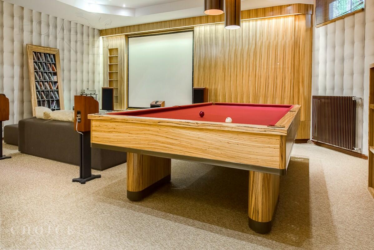 2-этажный коттедж 1 400 м² с отделкой