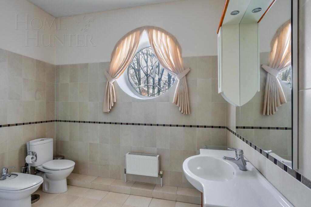 2-этажный коттедж 440 м² с отделкой