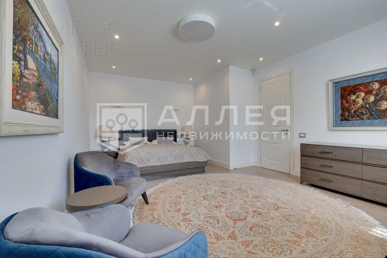 2-этажный коттедж 600 м² с отделкой